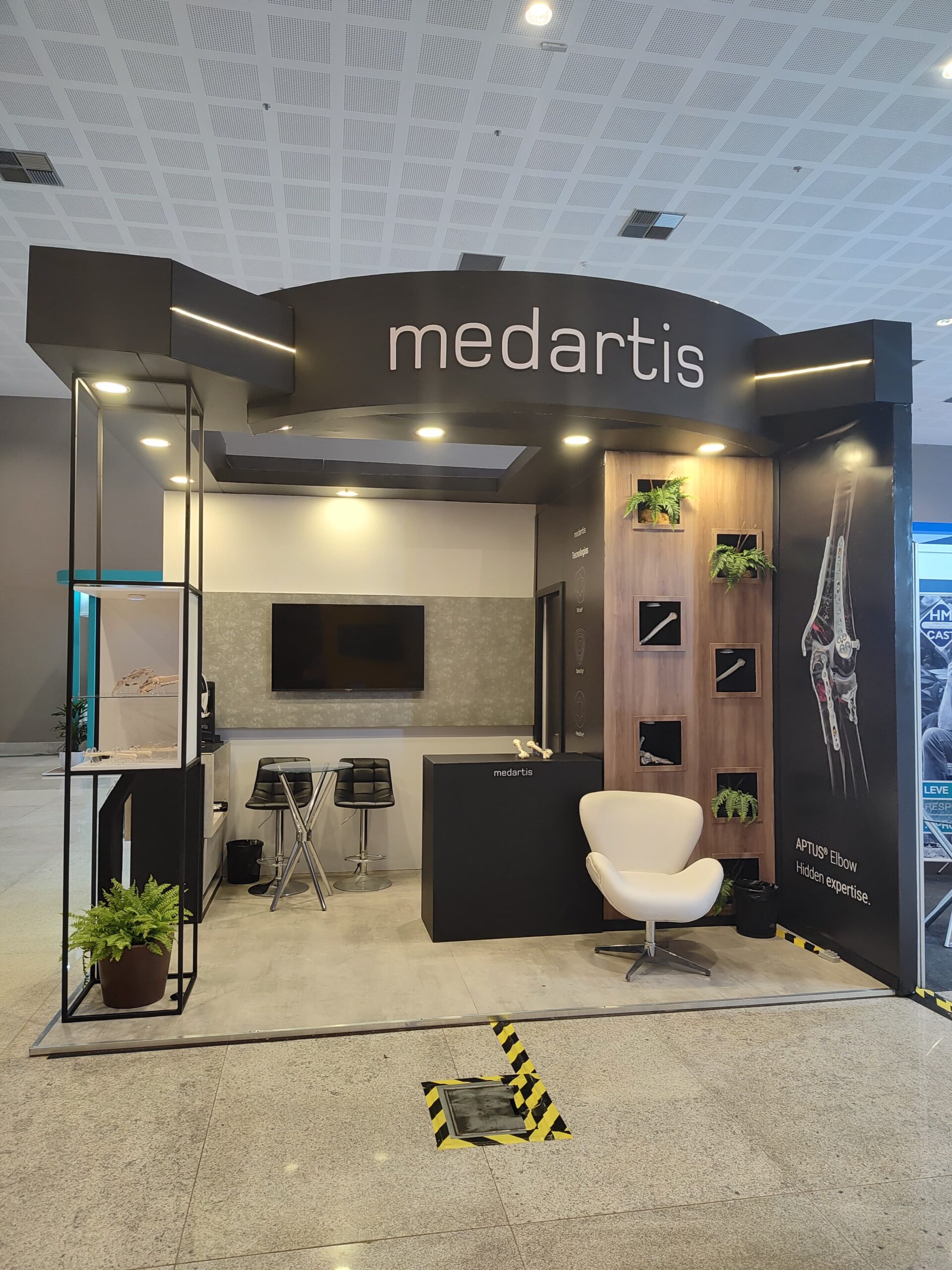 STAND MEDARTIS SBOT3